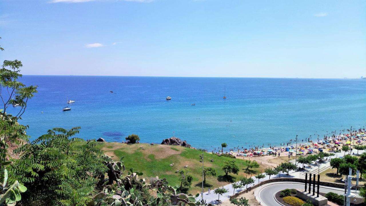 Liana Seaview & Beach - Apartment Montgat Exteriör bild