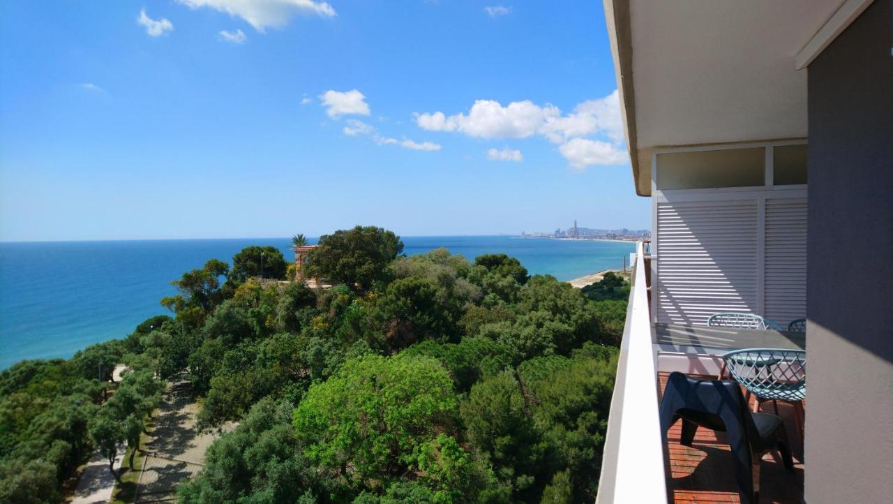 Liana Seaview & Beach - Apartment Montgat Exteriör bild